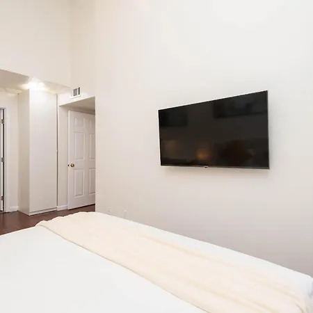 Spacious 2Br/2.5Ba + Game Room Glendale Exterior photo