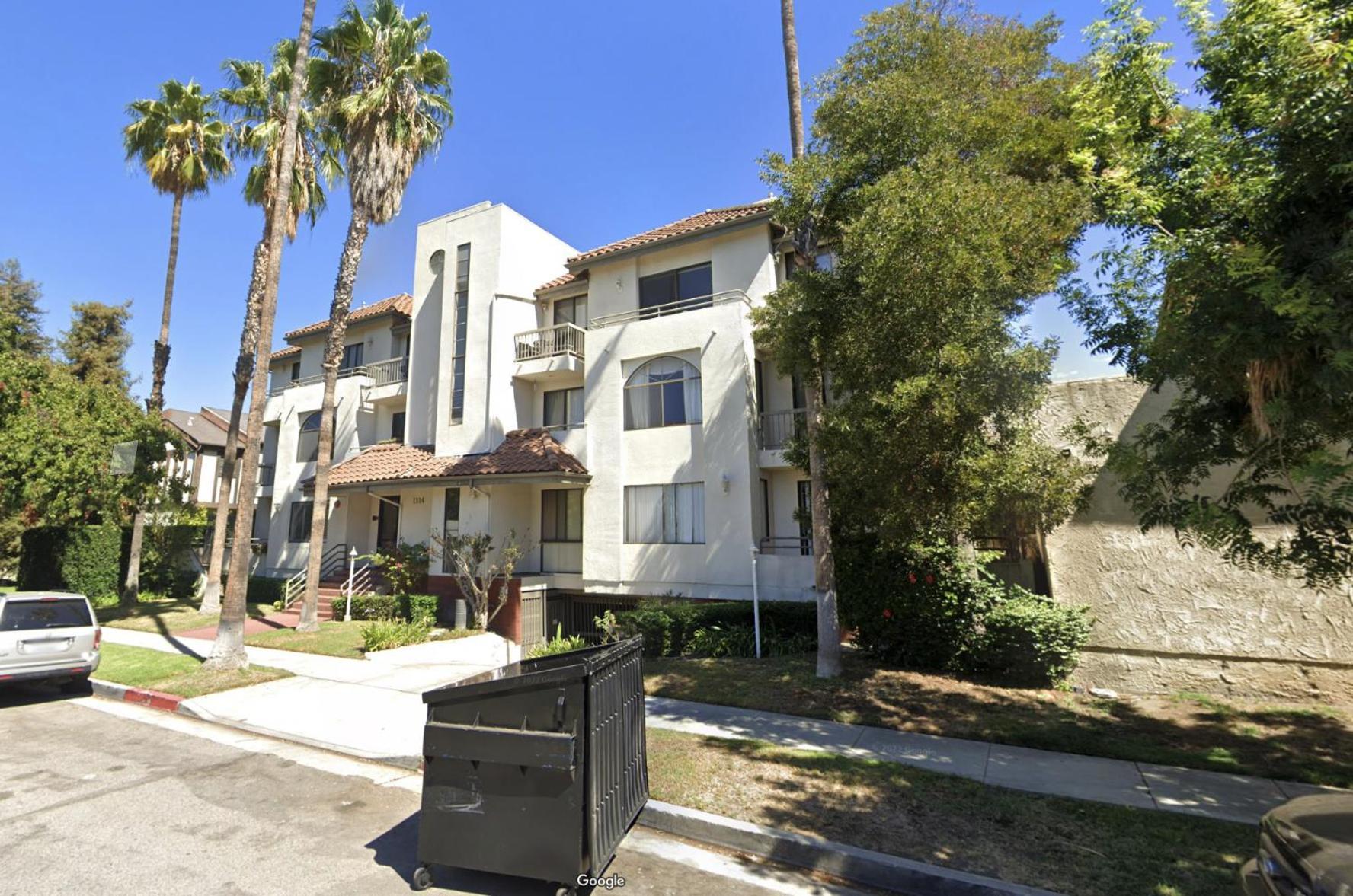 Spacious 2br/2.5ba + Game *